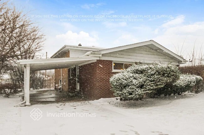 Photo - 3643 Greenwood St