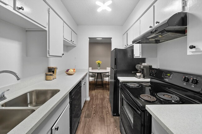 Circle K Apartments