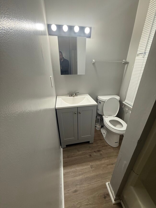 Photo - 1 Porter Ave Unit APT A lower