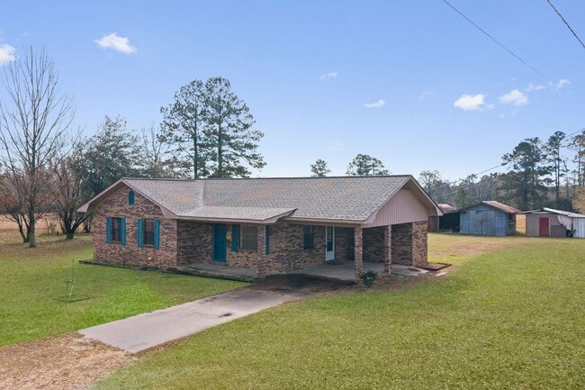 Photo - Country Living in Lucedale — Space, Privacy, & Optional Extra Land!