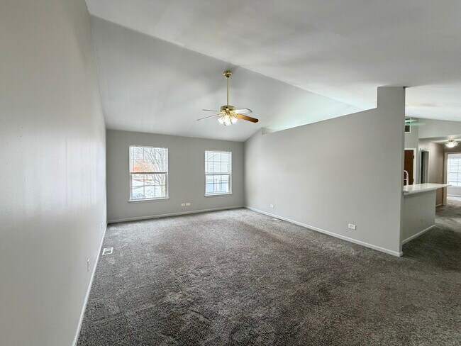 Photo - 1202 Ballantrae Pl Unidad E