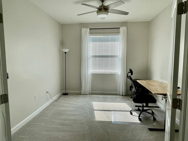 Photo - 5210 Coral Reef Way