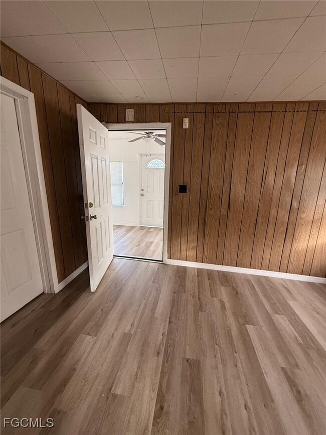 Photo - 1868 High St