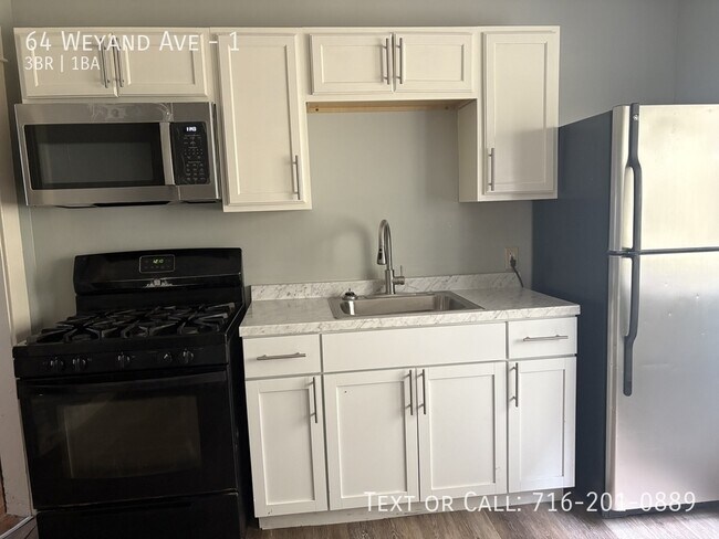 Building Photo - 64 Weyand Ave Unit 1
