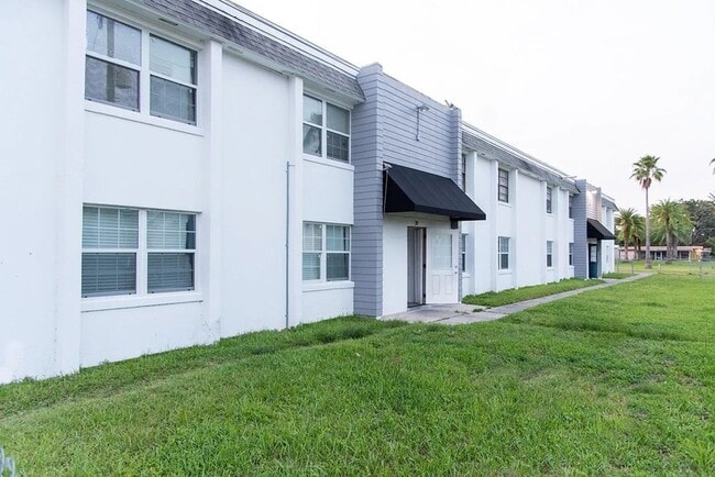 Building Photo - 34 S Ortman Dr Unit 34-B