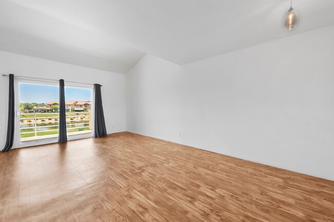 Photo - 78133 Crimson Ct Unidad 133