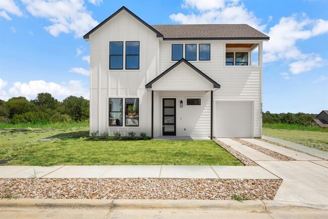 Photo - 2720 Bristol Dr