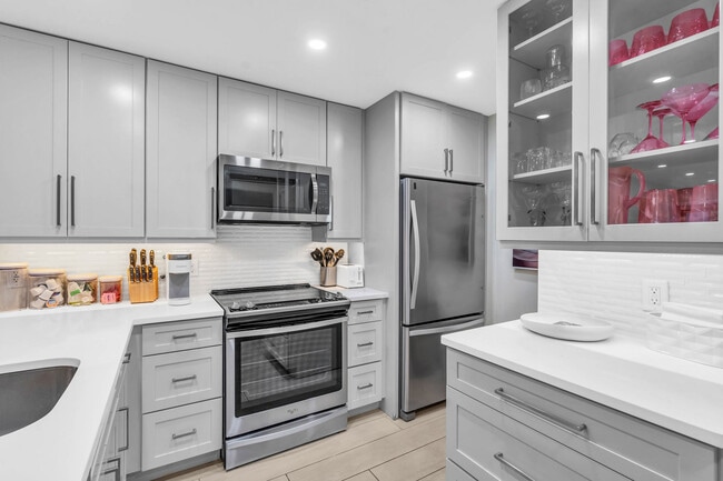 Photo - 600 Neapolitan Way Unit FL1-ID1073534P