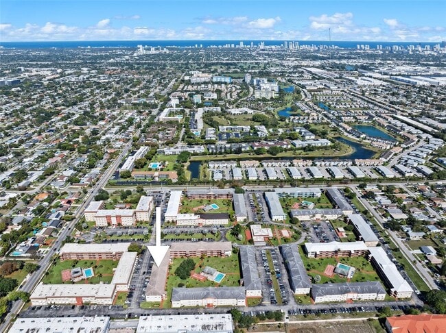 Photo - 5300 Washington St Unit G323