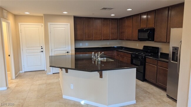 Photo - 3072 Bicentennial Pkwy