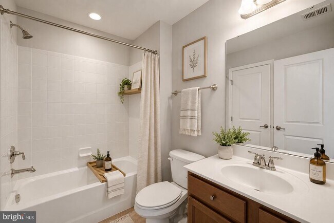Photo - 14158 Cannondale Way