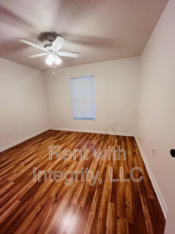 Photo - 581 Holyoke Ct Unidad Apt B
