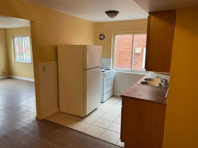 Photo - 2524 Flanigan Ct Unidad # 2