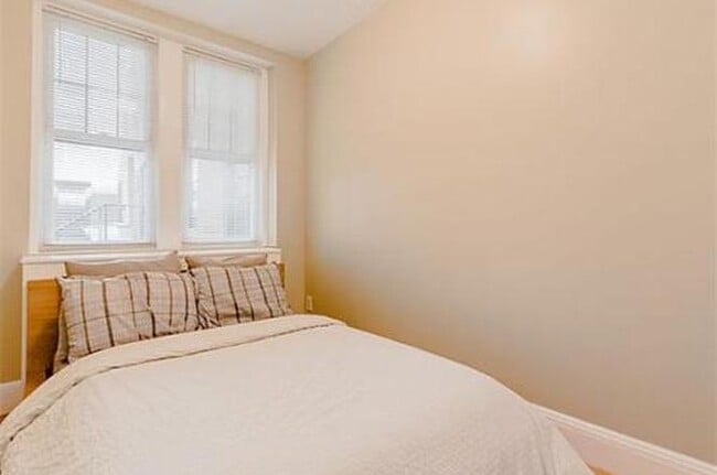 Photo - 62 Empire St