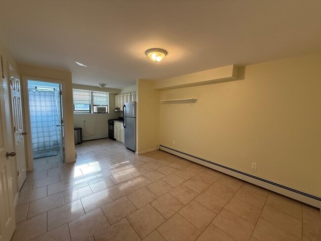 Building Photo - 65 W Broadway Unit 4G Rental