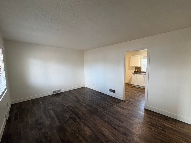 Photo - Spacious & Clean 4Bd. 1Ba Home on Quiet Street