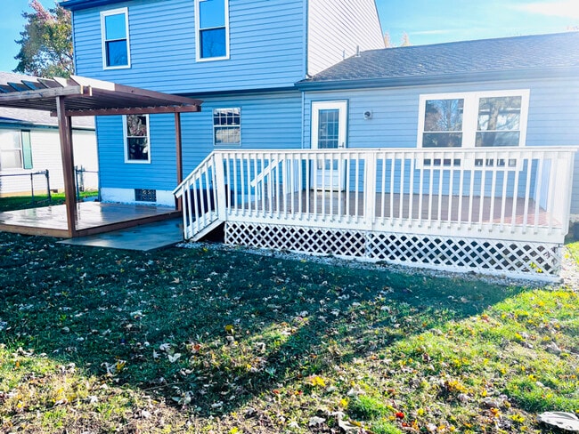 Photo - 2308 Sundew Ave