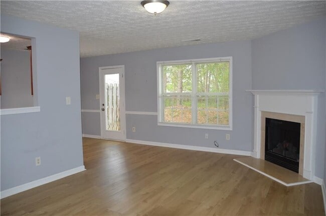 Photo - 288 Alcovy Walk Dr