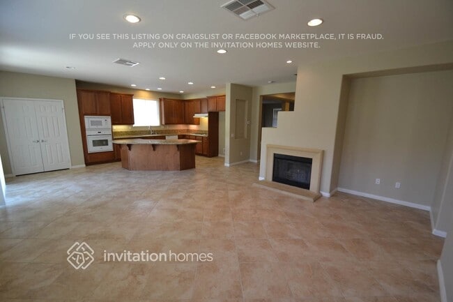 28016 Linda Ln
