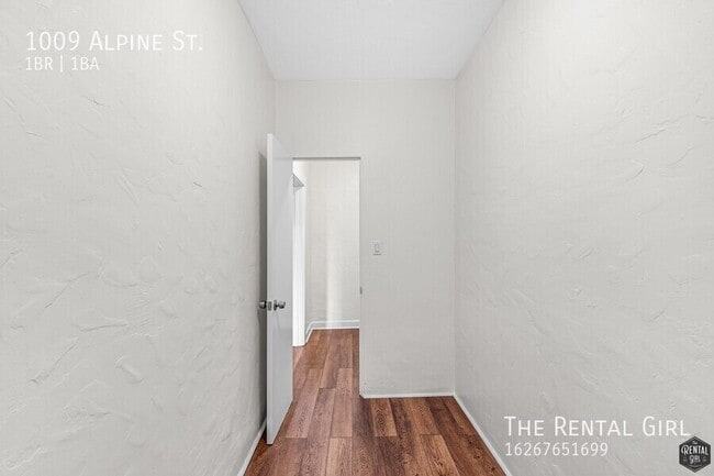 Photo - 1009 Alpine St
