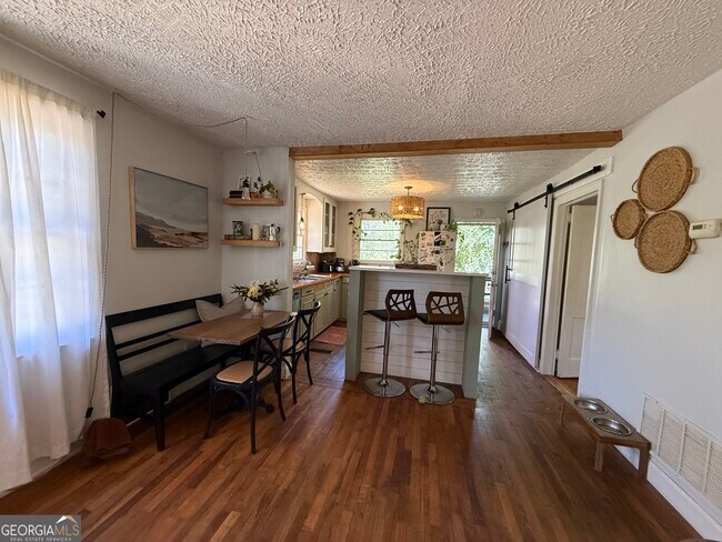 Photo - 199 Mimosa Dr