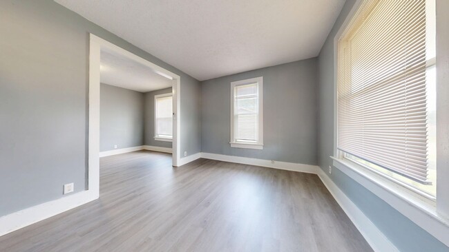 Photo - 260-262 E Bucyrus St Unit 260