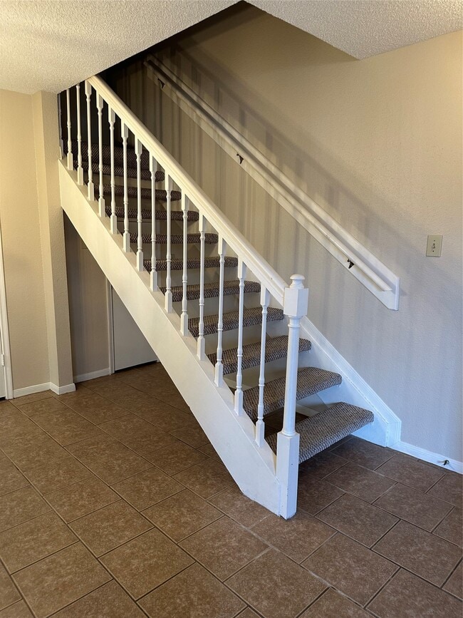 Photo - 2121 Hepburn St Unidad 310