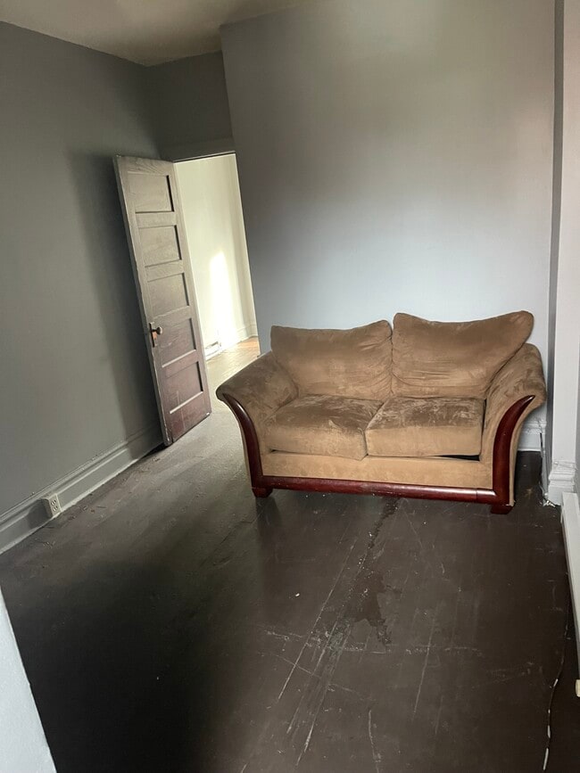 Photo - 1340 Herr St Unidad 2