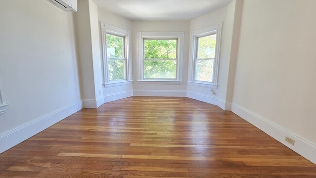 Photo - 576 Trapelo Rd Unit 2