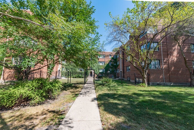 Photo - 227 Custer Ave Unit 2