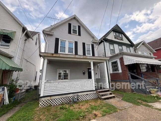 Photo - 634 Sixth St House