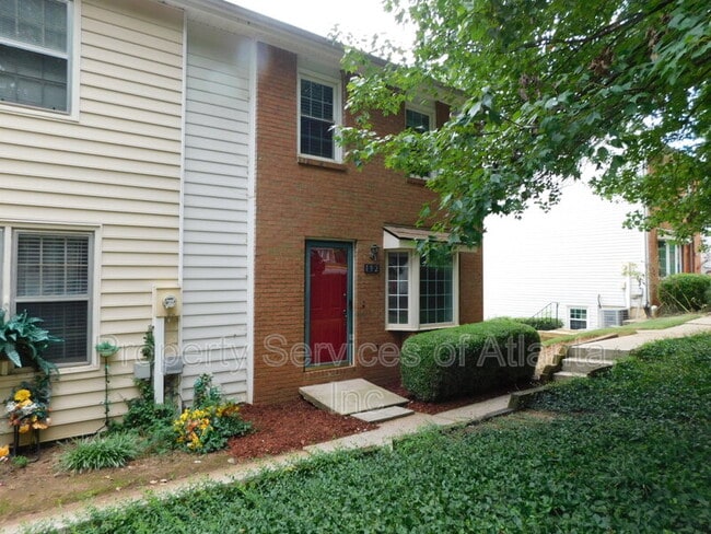 Building Photo - 192 High Creek Dr