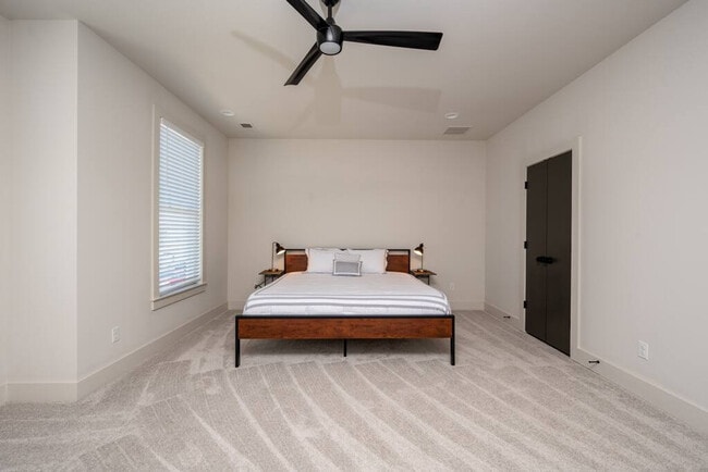 Photo - 756 Meda St Unit SI ID1608485P