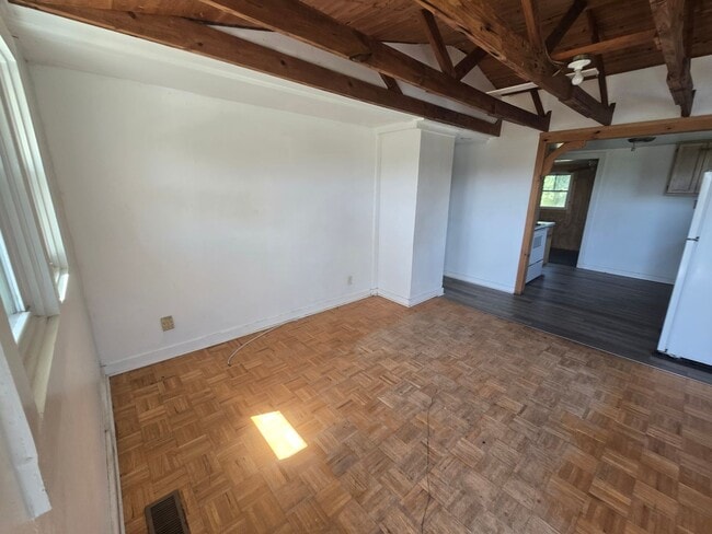 Photo - Lenoir 3/1 Close to J.E. Broyhill Park