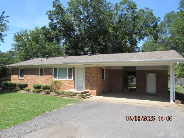 Building Photo - 1 Shady Ln Dr Rental