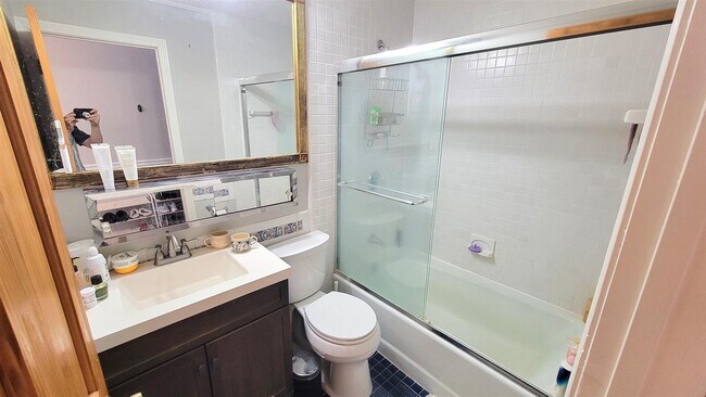 Photo - 97 Hancock St Unidad 8