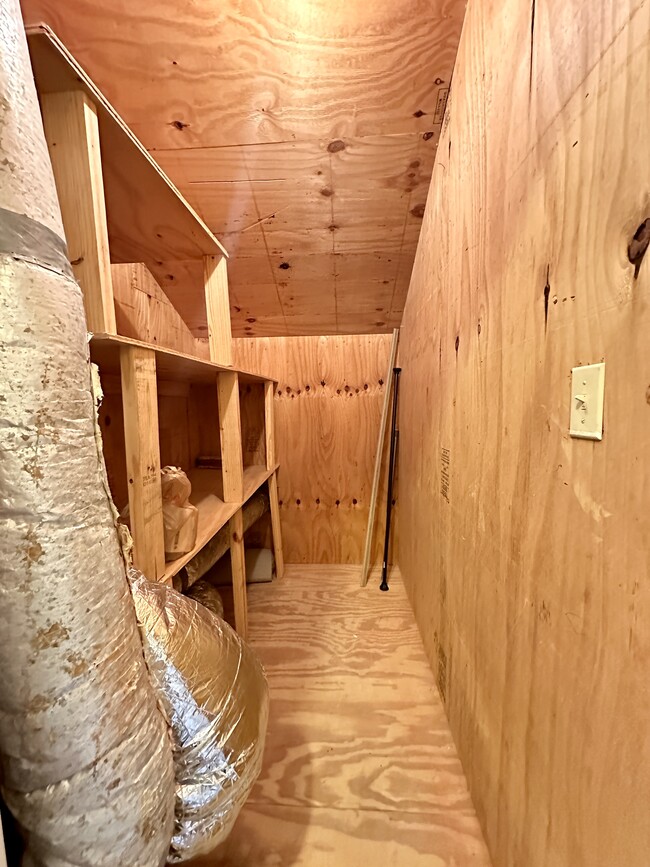 Photo - 304 S French Quarter Dr