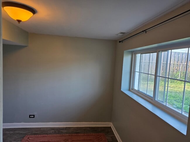 Photo - 1719 W Lexington Dr