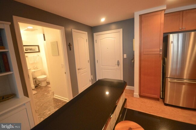 Photo - 1111 11th St NW Unit 202