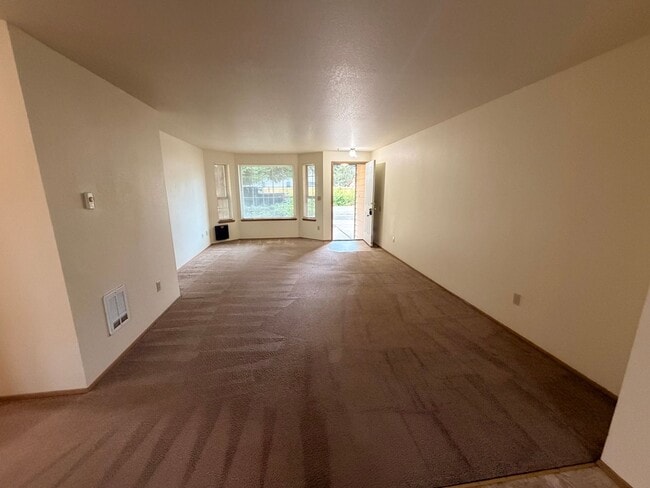 Photo - ESTENSON Unit 2