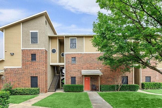 FOX BEND APARTMENTS