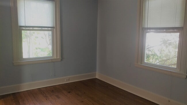 Photo - 400 N Bellevue Ave Unit 2nd floor