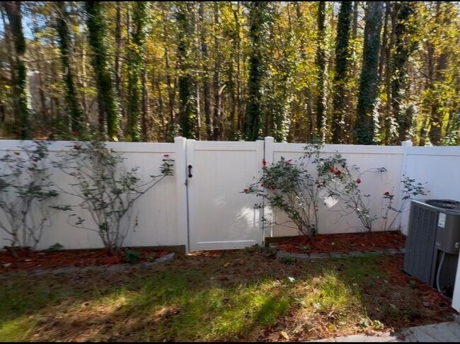Photo - 1702 Camden Forrest Tr