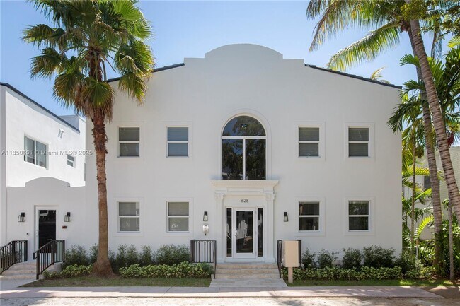 Building Photo - 624 Santander Ave Unit 1 Rental