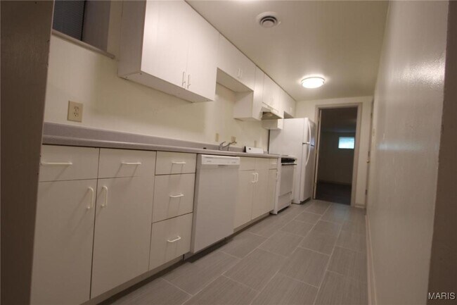 Photo - 3809 Shenandoah Ave Unidad Basement