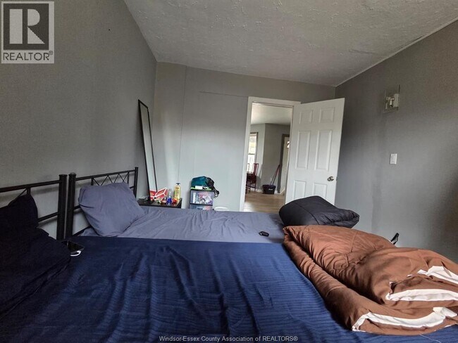 Photo - 454 Rankin Ave