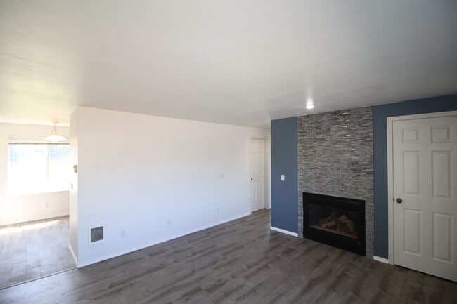 Photo - 2 Bed 1 Bath - Dog Friendly - Ideal Location - Windjammer Park