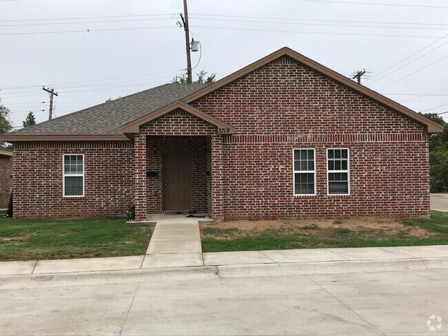 Building Photo - 1 bedroom 1 bath in the Medical District! Rental