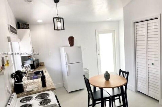 Photo - 14036 NW 3rd Ave Unit RU