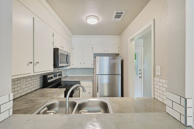 Photo - 3345 Lodgepole Cir